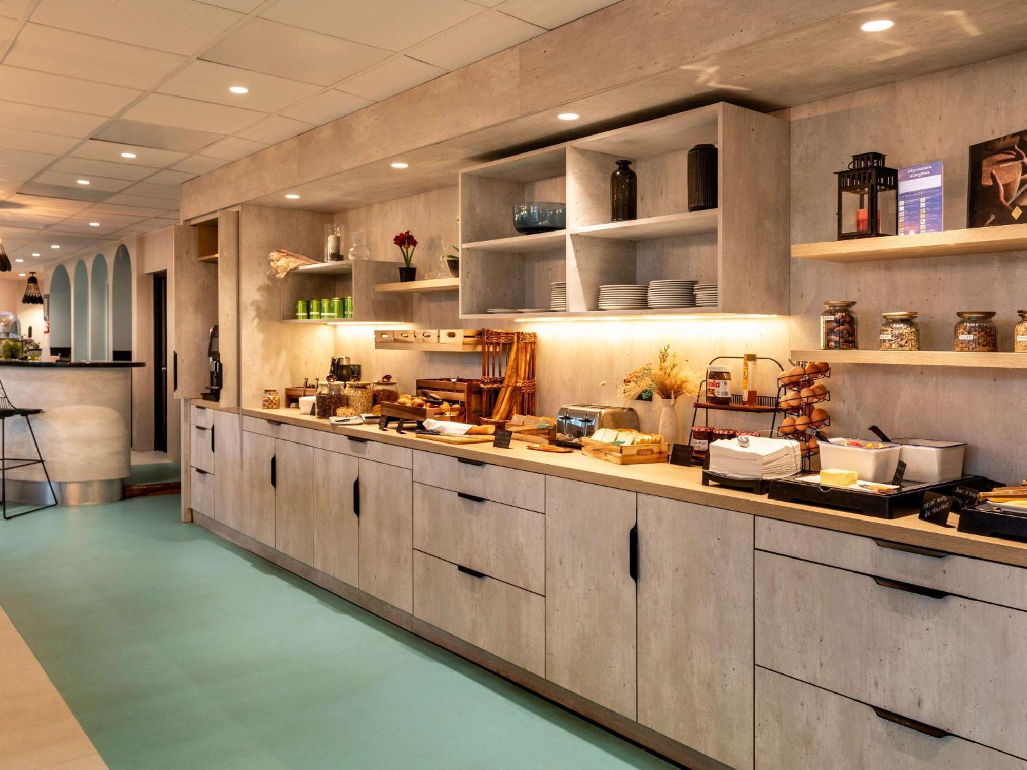 Ibis Styles Paris Saint Denis Pleyel Hotel Buitenkant foto